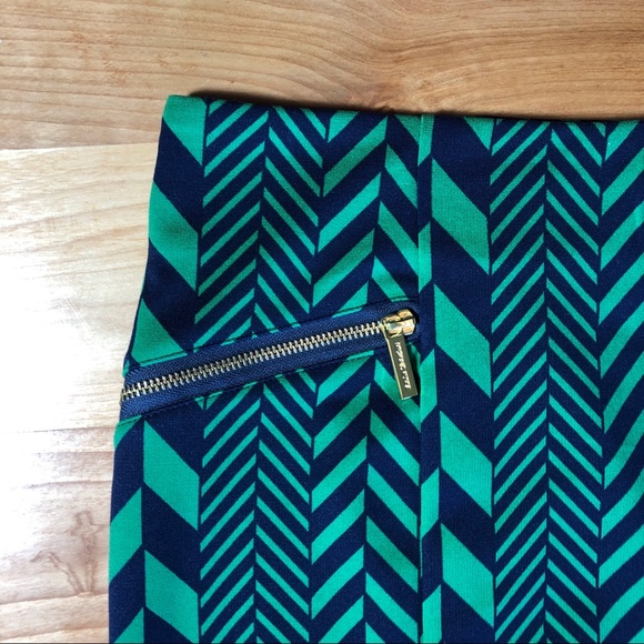 Michael Kors navy/green skirt - Picture 2 of 5